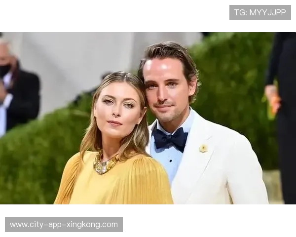 莎拉波娃退役后结婚生子，糖果生意做得风生水起，莎拉波娃是谁
